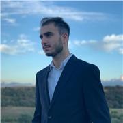 Laureato in Lettere Moderne in Scienze Storiche con esperienza annuale in un centro di doposcuola impartisce lezioni private di italiano-storia-geografia per alunni di scuole elementare/media